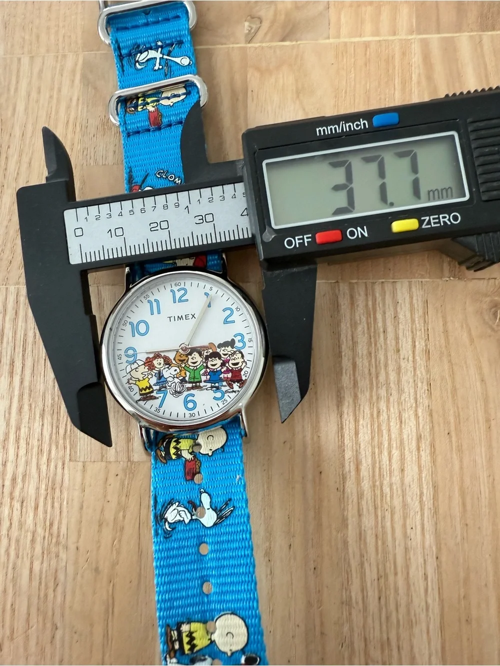 Timex peanuts weekender blue nylon strap watch NEW BATTERY
